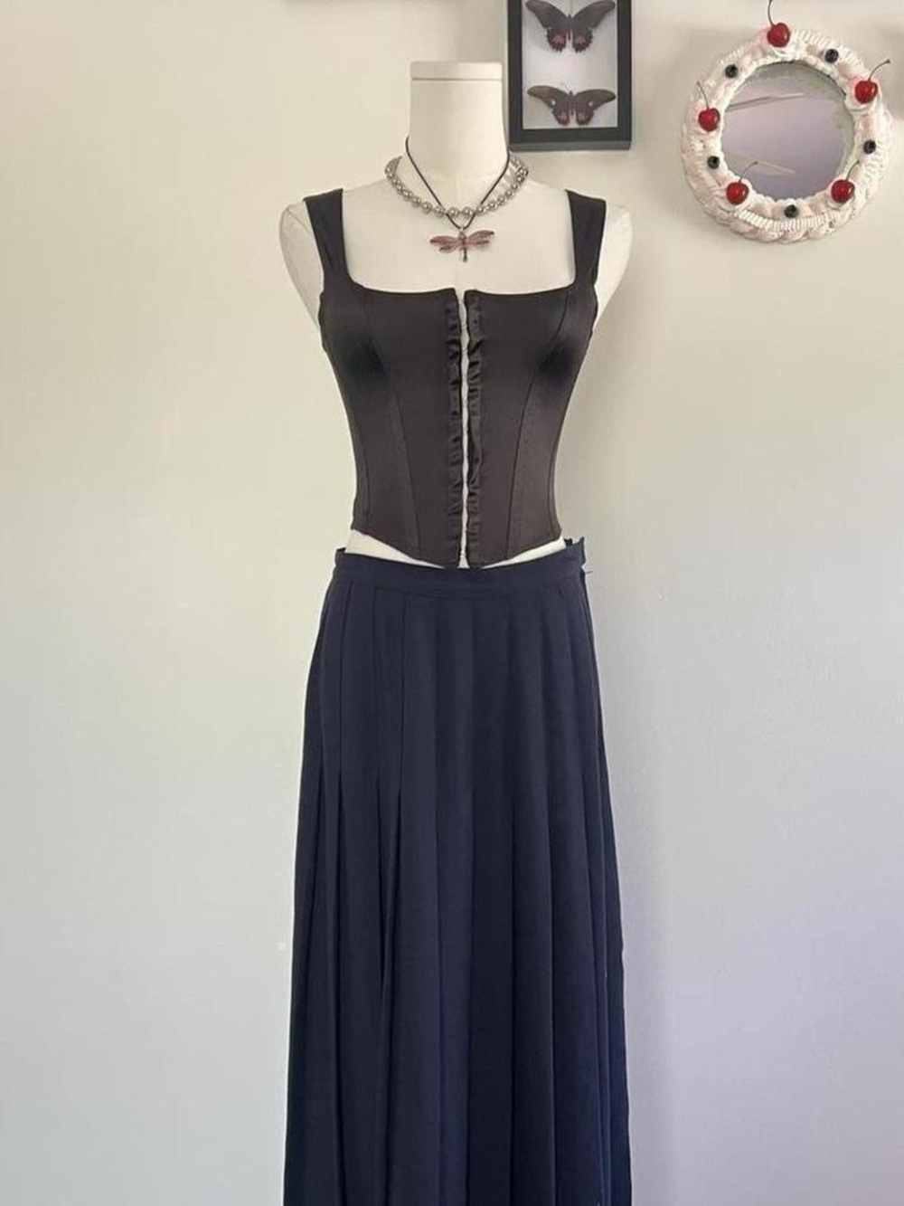 Vintage Navy Blue Pleated Maxi Skirt Size